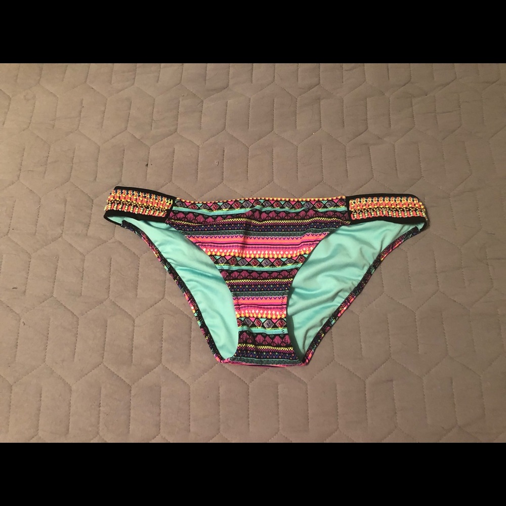 Shade and shore bikini bottom